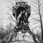 Памятник подвигу экипажа миноносца Стерегущий