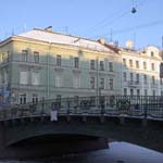 Большой Конюшенный мост