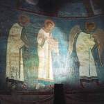Ангелы и диаконы шествуют, чтобы поклониться бескровной жертве Христовой